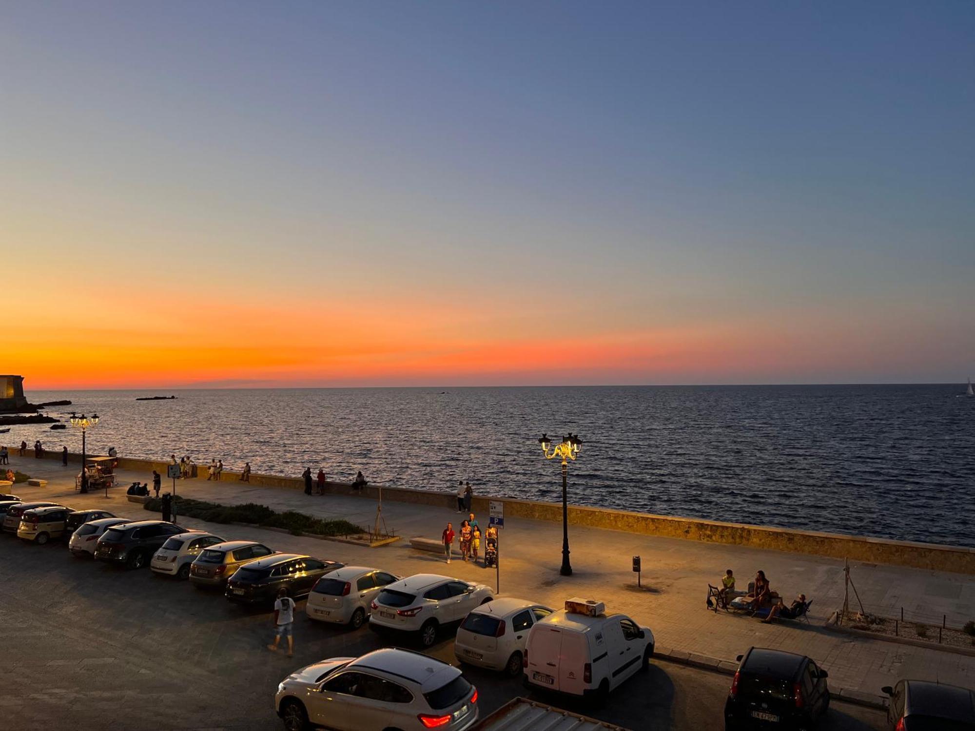 Attico Vista Mare Trapani Διαμέρισμα Εξωτερικό φωτογραφία