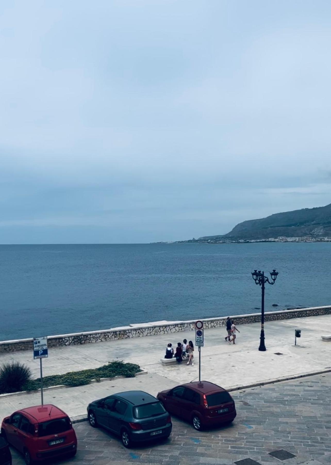 Attico Vista Mare Trapani Διαμέρισμα Εξωτερικό φωτογραφία
