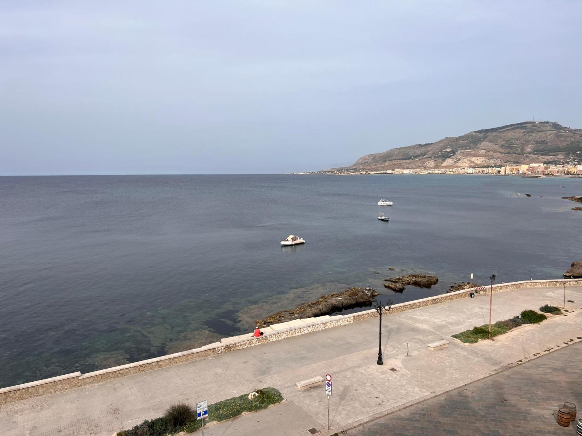 Attico Vista Mare Trapani Διαμέρισμα Εξωτερικό φωτογραφία